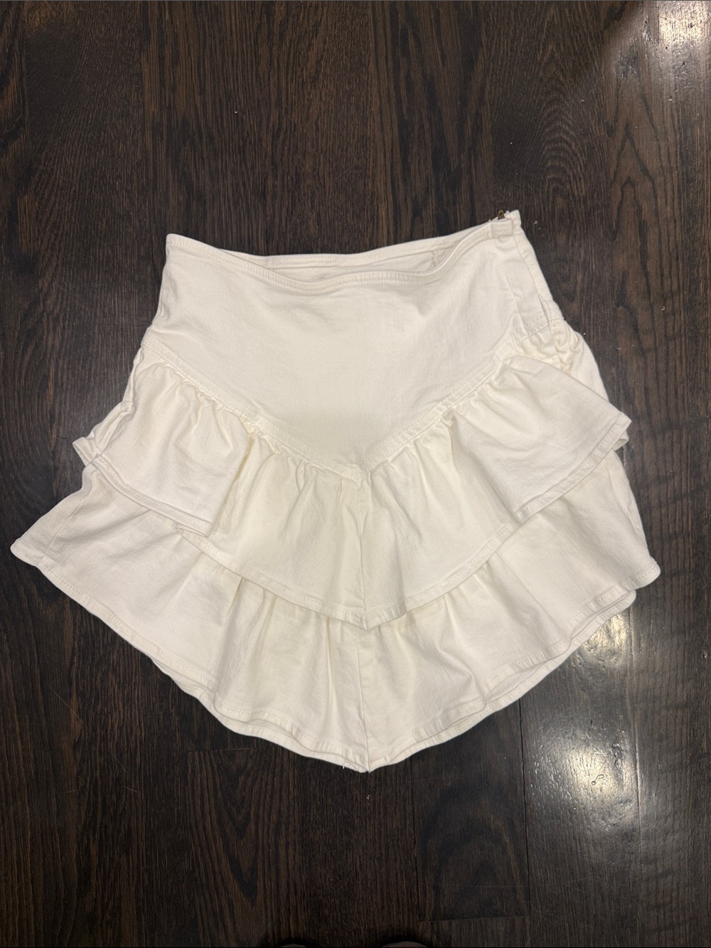 MOTHER White Tiered Ruffle Mini Skirt